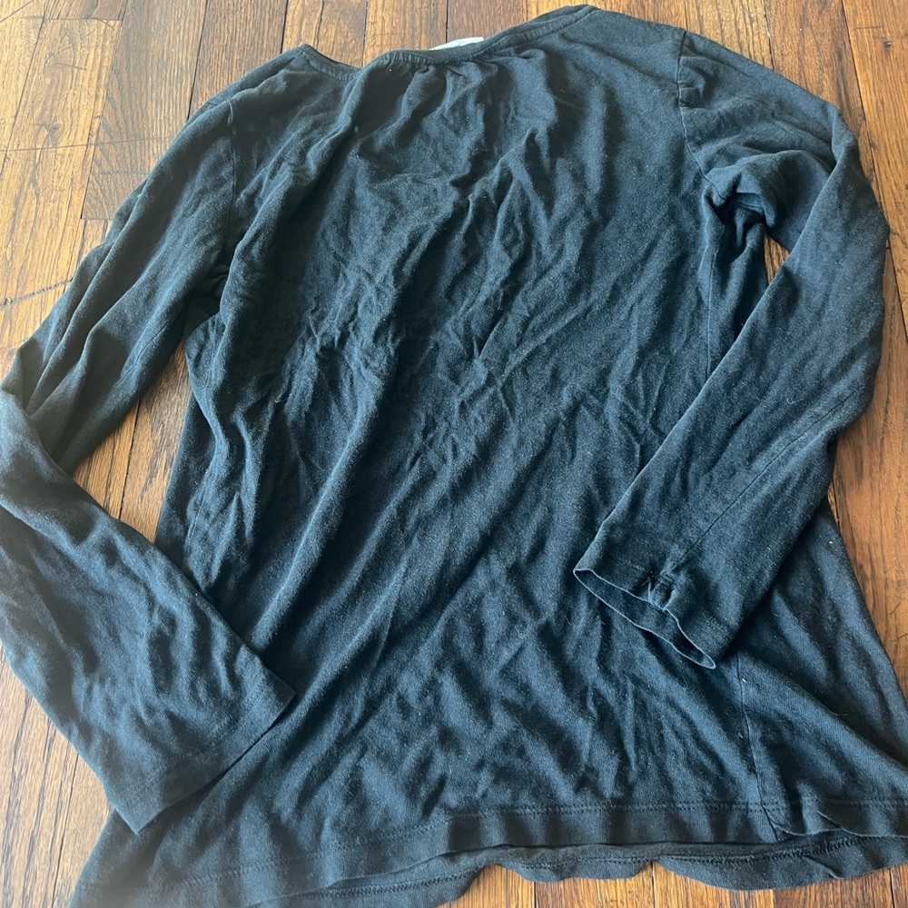 Liz Lange Black V-Neck Long Sleeve Blouse - Picture 3 of 3